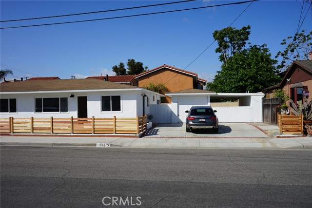 1582-1 Orange Avenue, Costa Mesa, CA 92627