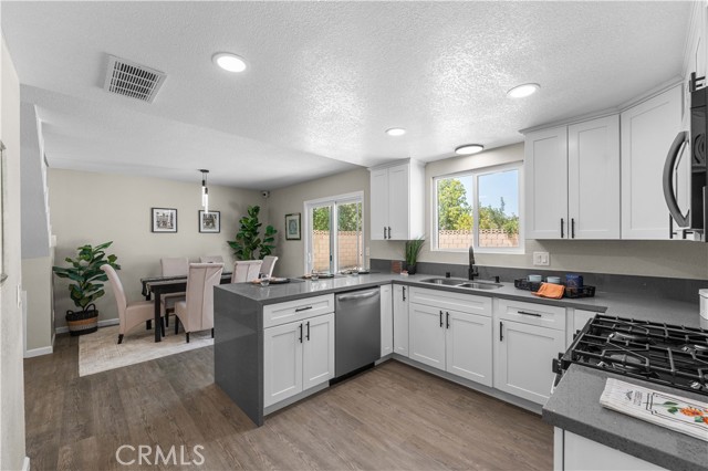 45119 Watford Avenue, Lancaster CA: https://media.crmls.org/medias/a2870e01-40cf-4256-9005-8da6fe508cd3.jpg