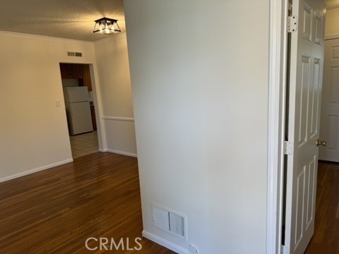 Detail Gallery Image 11 of 43 For 5447 W 141st St, Hawthorne,  CA 90250 - 3 Beds | 2 Baths