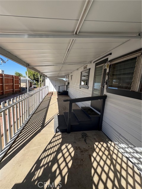10701 G, Hesperia CA: https://media.crmls.org/medias/a2876598-dcec-4fc2-925f-e4d929186e70.jpg