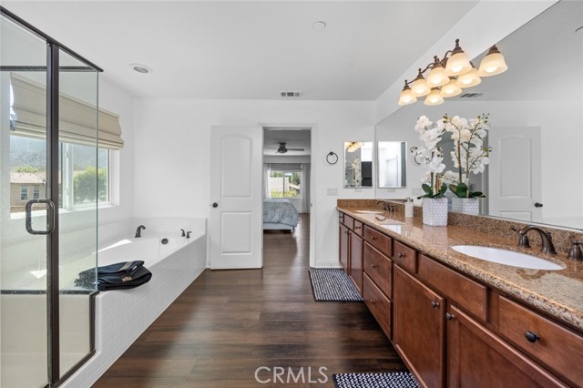 Detail Gallery Image 15 of 23 For 25589 Foxglove, Corona,  CA 92883 - 5 Beds | 3 Baths