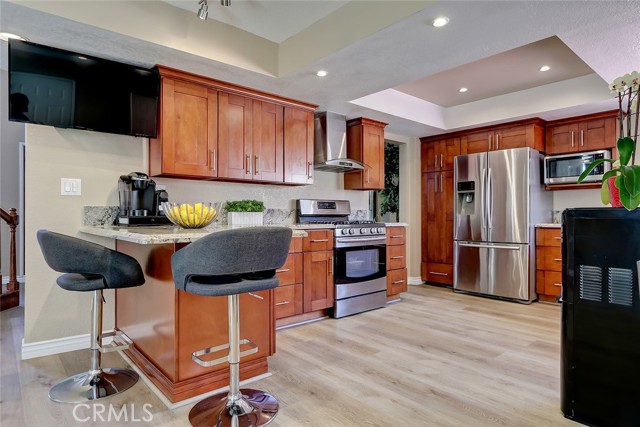 2210 Graham Avenue, Redondo Beach, California 90278, 4 Bedrooms Bedrooms, ,Residential,Sold,Graham,SB22075638