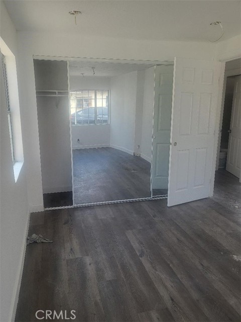 Detail Gallery Image 3 of 10 For 328 326 E 55th, Long Beach,  CA 90805 - 5 Beds | 3 Baths