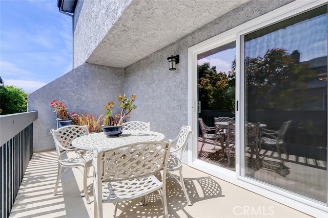 1910 Grant Avenue, Redondo Beach, California 90278, 3 Bedrooms Bedrooms, ,2 BathroomsBathrooms,Residential,Sold,Grant,SB23036072