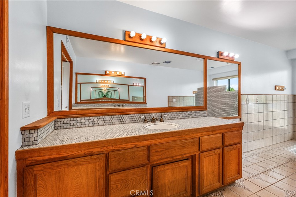 MLS #JT25264522 image #32