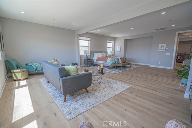 27871 Screenplay Place, Valencia CA: https://media.crmls.org/medias/a28b8f4a-f089-4c56-94fd-e4247f0fc8ef.jpg