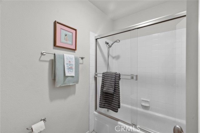 Detail Gallery Image 23 of 45 For 5707 Topanga Canyon Bld #7,  Woodland Hills,  CA 91367 - 2 Beds | 2/1 Baths