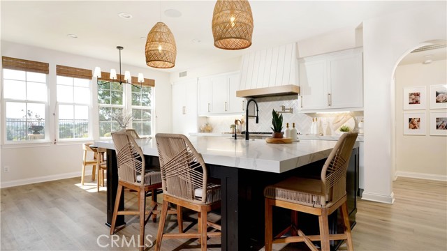 19 Basilica Place, Ladera Ranch CA: https://media.crmls.org/medias/a28d8474-138e-4e0d-88d1-8e4ceea22592.jpg