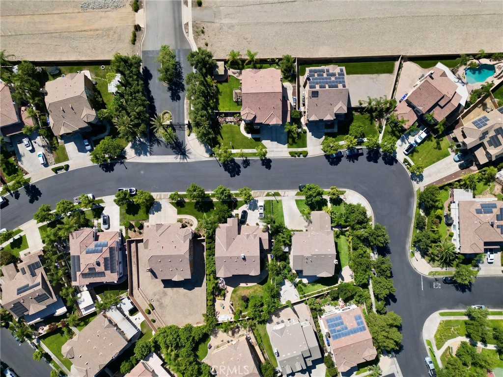https://media.crmls.org/medias/a28d84d2-d425-4122-a2b2-a4b73cb4646c.jpg?preset=X-Large