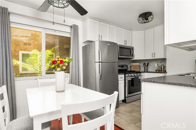 6600 Warner Avenue, Huntington Beach CA: https://media.crmls.org/medias/a28dea5f-739f-496f-a3d8-cace8f98c883.jpg
