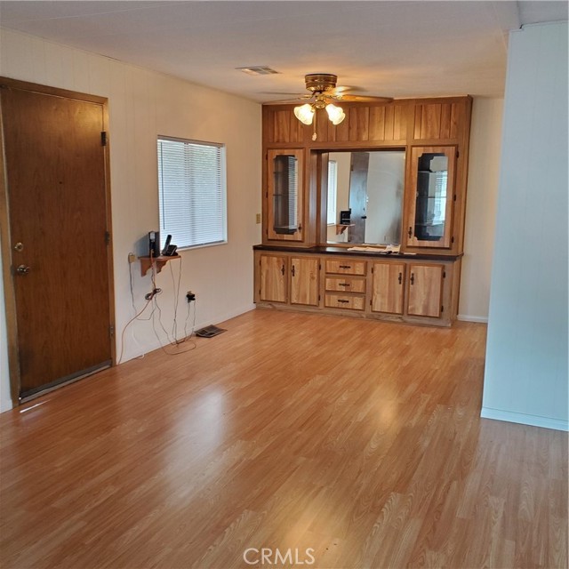 12401 FILMORE Street, 501 photo 6