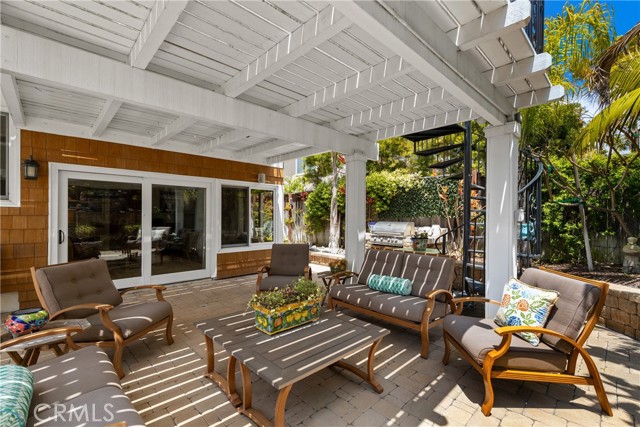 27492 Via Valor, Dana Point CA: https://media.crmls.org/medias/a28e7a31-ea3c-4191-b94c-3833331a5be2.jpg