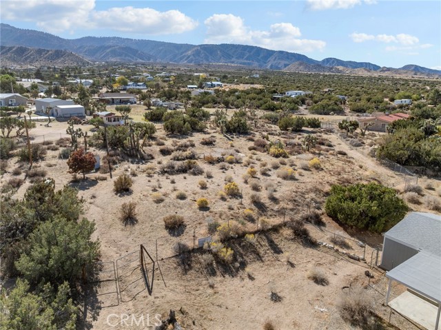 Detail Gallery Image 31 of 38 For 633 Cholla, Pinon Hills,  CA 92372 - 3 Beds | 2 Baths