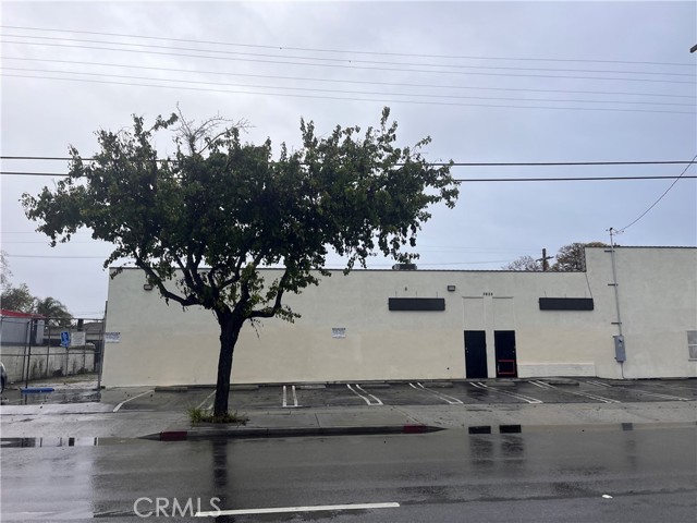 3925 Florence Avenue, Bell, California 90201, ,Commercial Lease,For Rent,3925 Florence Avenue,CRMB24144655