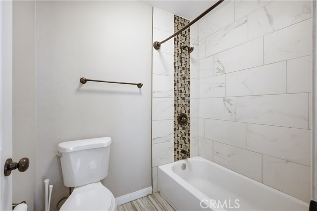 Detail Gallery Image 14 of 34 For 9896 Highland Ave a,  Rancho Cucamonga,  CA 91737 - 3 Beds | 2/1 Baths