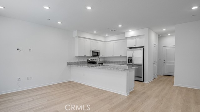 Detail Gallery Image 3 of 23 For 34429 Ciruela Ave, French Valley,  CA 92596 - 3 Beds | 2/1 Baths