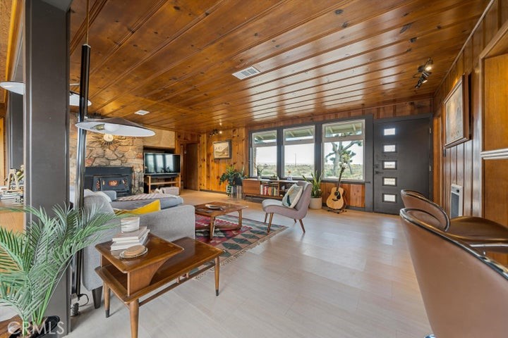 MLS #SR25083333 img 18