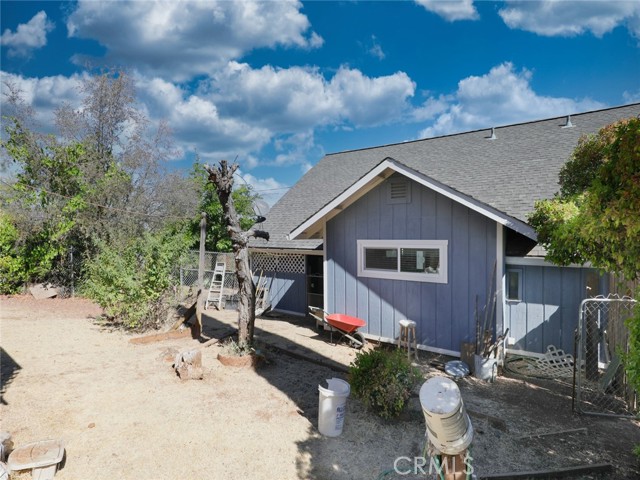 Detail Gallery Image 19 of 45 For 15793 35th Ave, Clearlake,  CA 95422 - 2 Beds | 2 Baths