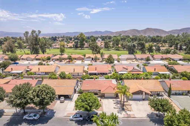 Detail Gallery Image 43 of 43 For 2085 Flame Tree Way, Hemet,  CA 92545 - 2 Beds | 2 Baths