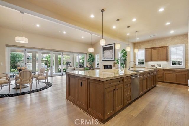 Detail Gallery Image 12 of 72 For 103 Andirons, Irvine,  CA 92602 - 5 Beds | 5/1 Baths
