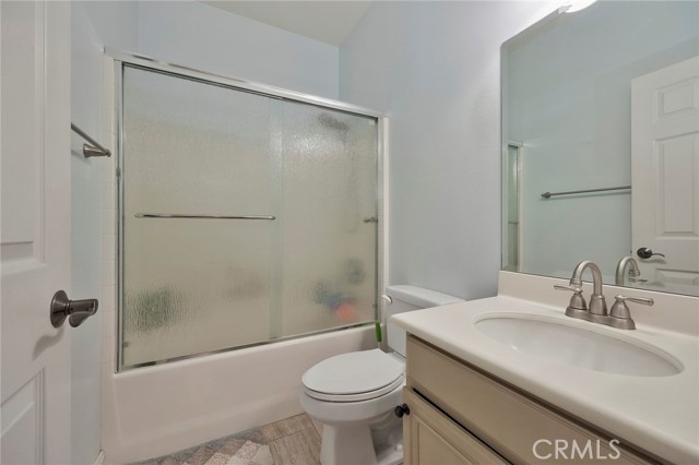 Detail Gallery Image 19 of 28 For 1131 via Palma, Placentia,  CA 92870 - 3 Beds | 2/1 Baths