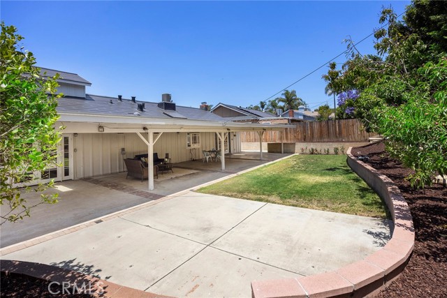 4002 E Greenwood Avenue, Orange CA: https://media.crmls.org/medias/a29699fe-2fe9-4e4c-844f-855f943db03b.jpg