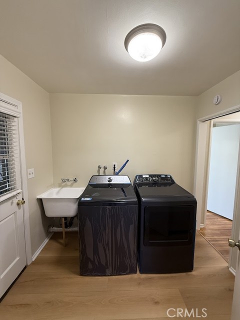 14906 Aztec Street, Sylmar CA: https://media.crmls.org/medias/a2975ad5-f4a2-4e8c-b95c-b2621407ed15.jpg