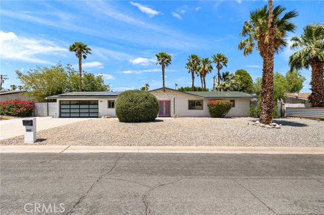 Detail Gallery Image 1 of 43 For 2860 E Ventura Rd, Palm Springs,  CA 92262 - 3 Beds | 2 Baths