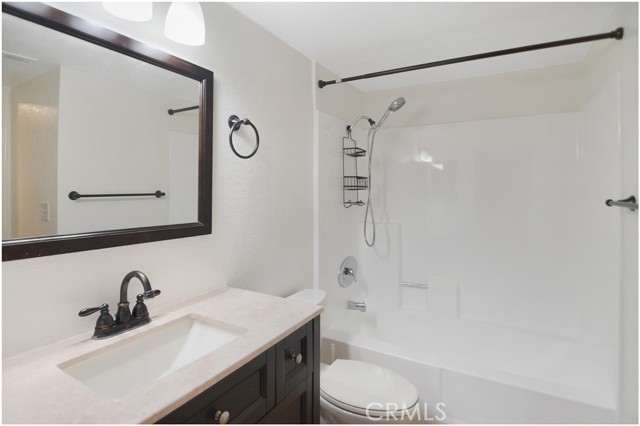 Detail Gallery Image 12 of 18 For 25611 Quail Run #25,  Dana Point,  CA 92629 - 2 Beds | 2 Baths