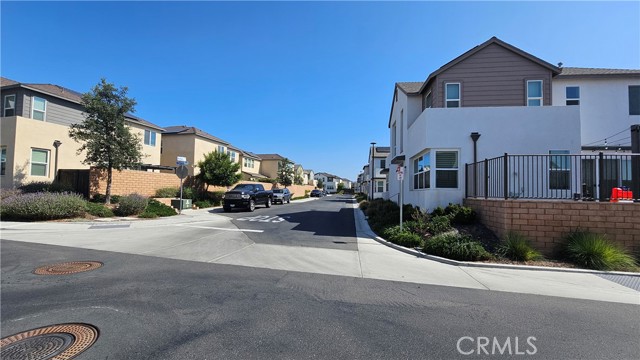 1612 Whitmore Loop, Chula Vista CA: https://media.crmls.org/medias/a29a61ee-3b08-421e-b7f3-7f2e360c6c6f.jpg