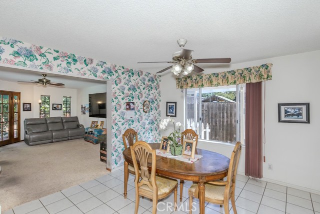 Image 4 of 27 For 19701 Dunsmuir Plaza