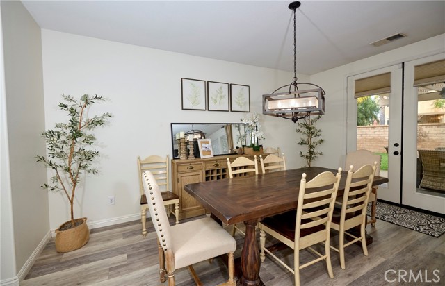 Detail Gallery Image 9 of 49 For 32118 Clear Springs, Winchester,  CA 92596 - 4 Beds | 2/1 Baths