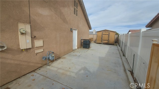 Detail Gallery Image 23 of 24 For 16124 Holly Ridge Ct, Victorville,  CA 92395 - 3 Beds | 2 Baths