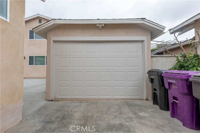 1344 Ximeno Avenue, Long Beach CA: https://media.crmls.org/medias/a29cdae3-c38a-43a0-91e1-1f2fe8d5fd71.jpg