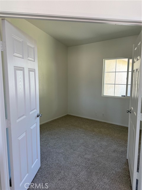 Detail Gallery Image 11 of 25 For 14106 Dartmouth St, Hesperia,  CA 92344 - 3 Beds | 2 Baths