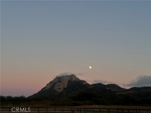 1970 Quintana Road, Morro Bay CA: https://media.crmls.org/medias/a29f3fc4-0cb1-4dbe-8579-eced853c5f1a.jpg