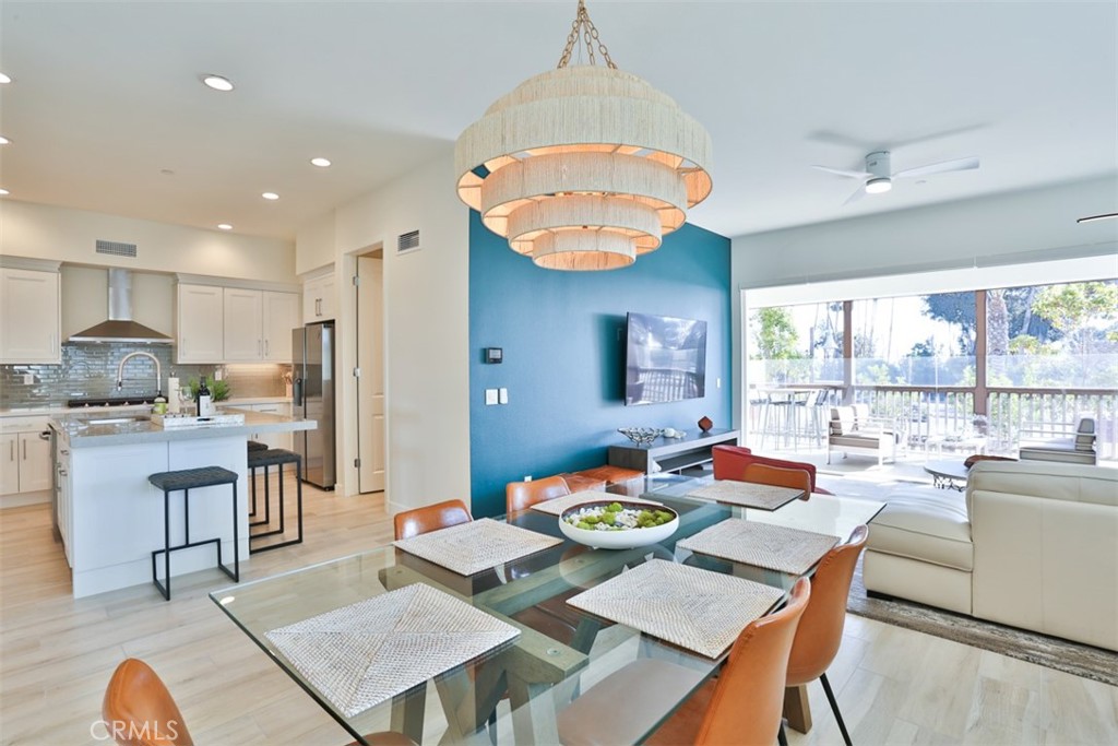1529 Doheny Way