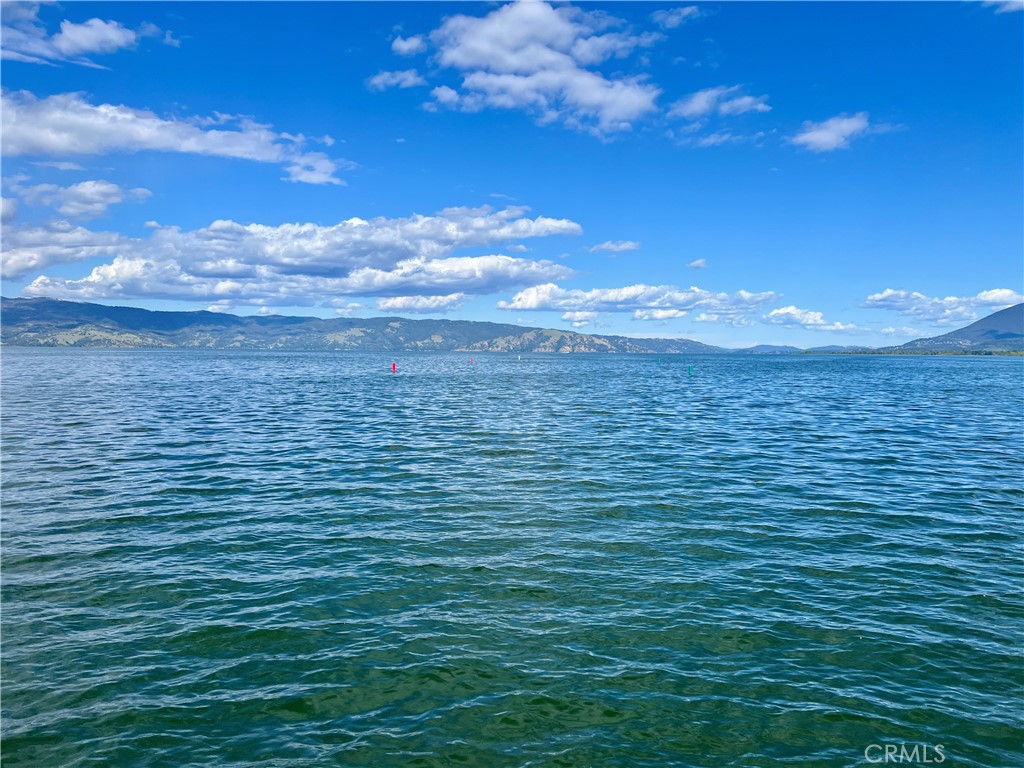 https://media.crmls.org/medias/a2a0556a-71e9-443d-b99e-4326398374ba.jpg?preset=X-Large
