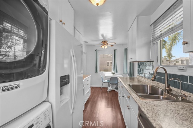 Detail Gallery Image 16 of 28 For 22228 Warmside, Torrance,  CA 90505 - 3 Beds | 1 Baths