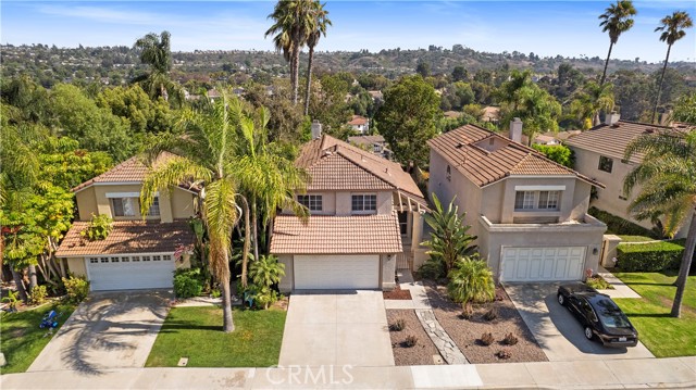 24572 Via Del Oro, Laguna Niguel CA: https://media.crmls.org/medias/a2a0f993-4e06-422f-b21c-a7a7978f3d3e.jpg
