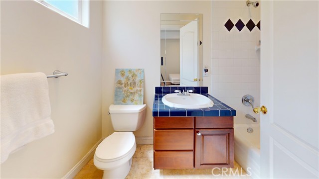 Detail Gallery Image 31 of 49 For 11054 Plainview Ave, Tujunga,  CA 91042 - 5 Beds | 3/1 Baths