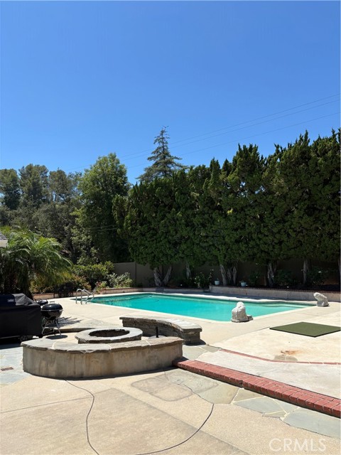 1631 Leycross Drive, La Canada Flintridge CA: https://media.crmls.org/medias/a2a22b4f-f574-4115-94f4-9901baad1070.jpg