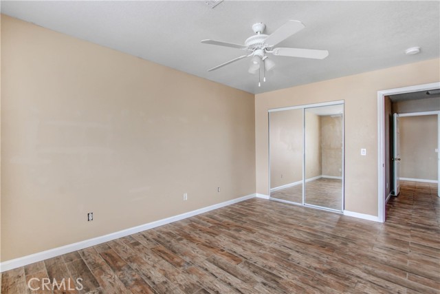 Image 17 of 20 For 15514 Avenida Manzana