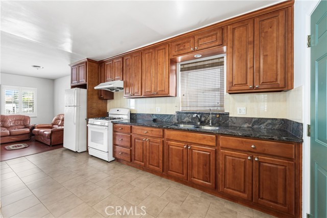 Detail Gallery Image 7 of 22 For 353 S Willard, San Gabriel,  CA 91776 - 2 Beds | 1 Baths