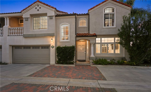 Detail Gallery Image 49 of 51 For 2421 E 16th #1,  Newport Beach,  CA 92663 - 4 Beds | 2/1 Baths