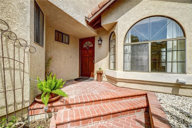 Detail Gallery Image 4 of 29 For 6031 E Ladera, Anaheim,  CA 92807 - 3 Beds | 2/1 Baths