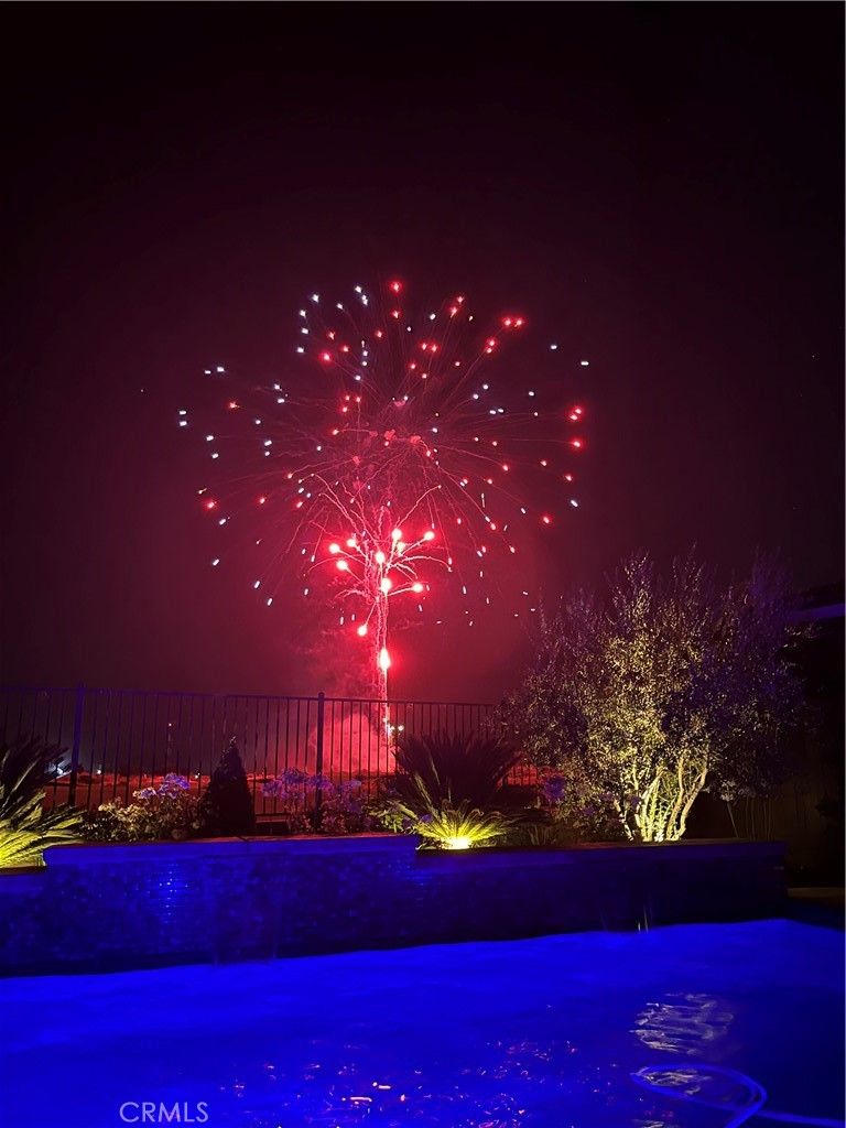 https://media.crmls.org/medias/a2a4435d-8f83-4ab5-9900-b238465ae739.jpg?preset=X-Large
