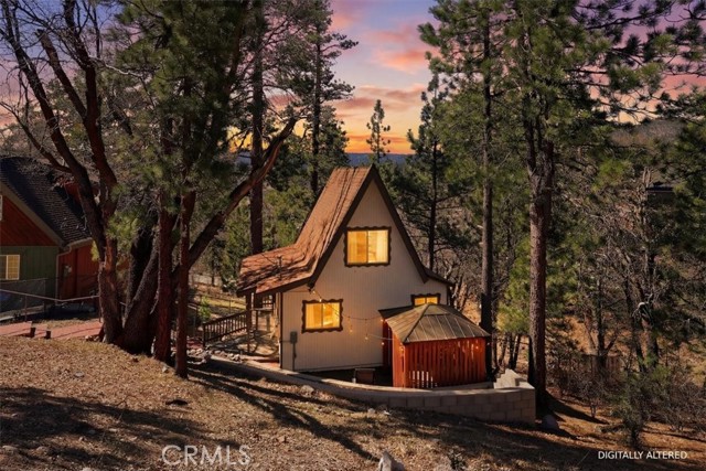 Detail Gallery Image 28 of 40 For 1146 Ridge, Fawnskin,  CA 92333 - 2 Beds | 1 Baths