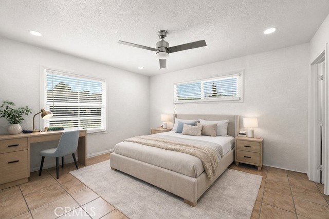 Detail Gallery Image 24 of 45 For 590 Traverse Dr, Costa Mesa,  CA 92626 - 4 Beds | 3 Baths