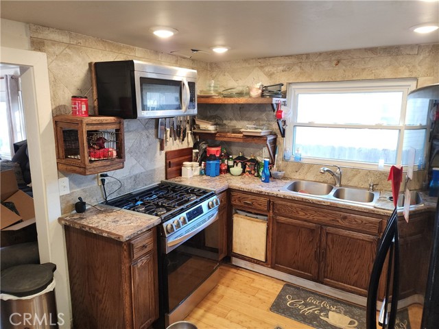 Detail Gallery Image 13 of 22 For 2152 Greenville, Oroville,  CA 95966 - 2 Beds | 1 Baths